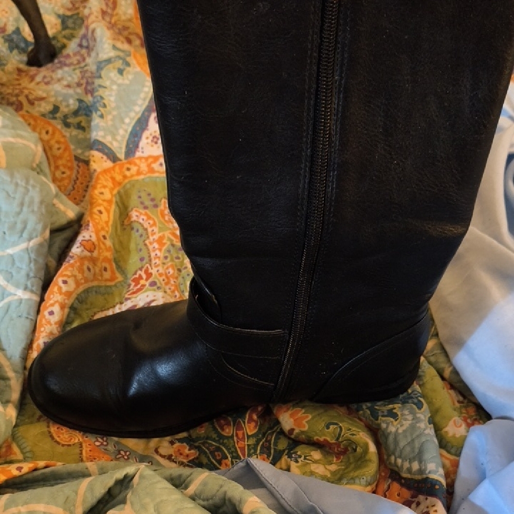 Women's Black Leather Boots